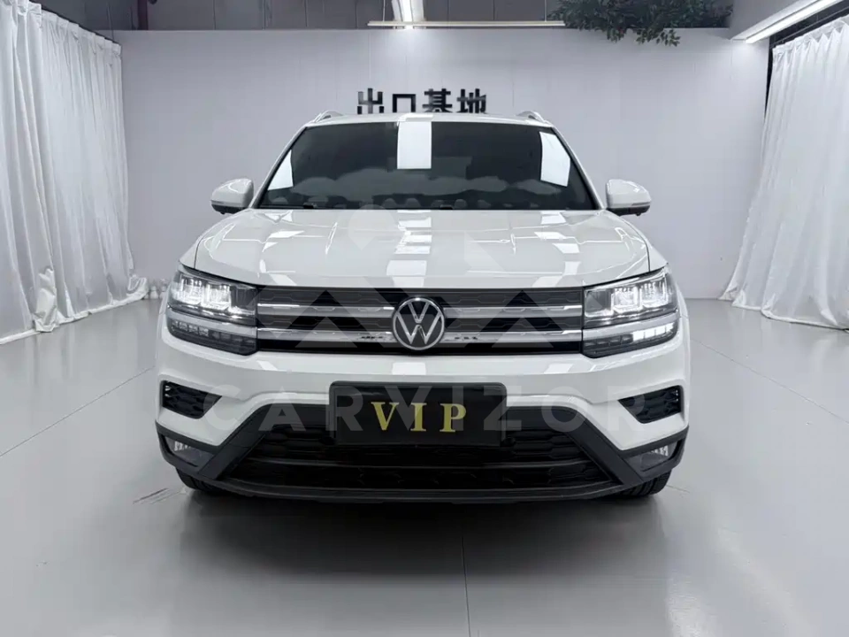 Volkswagen Tharu