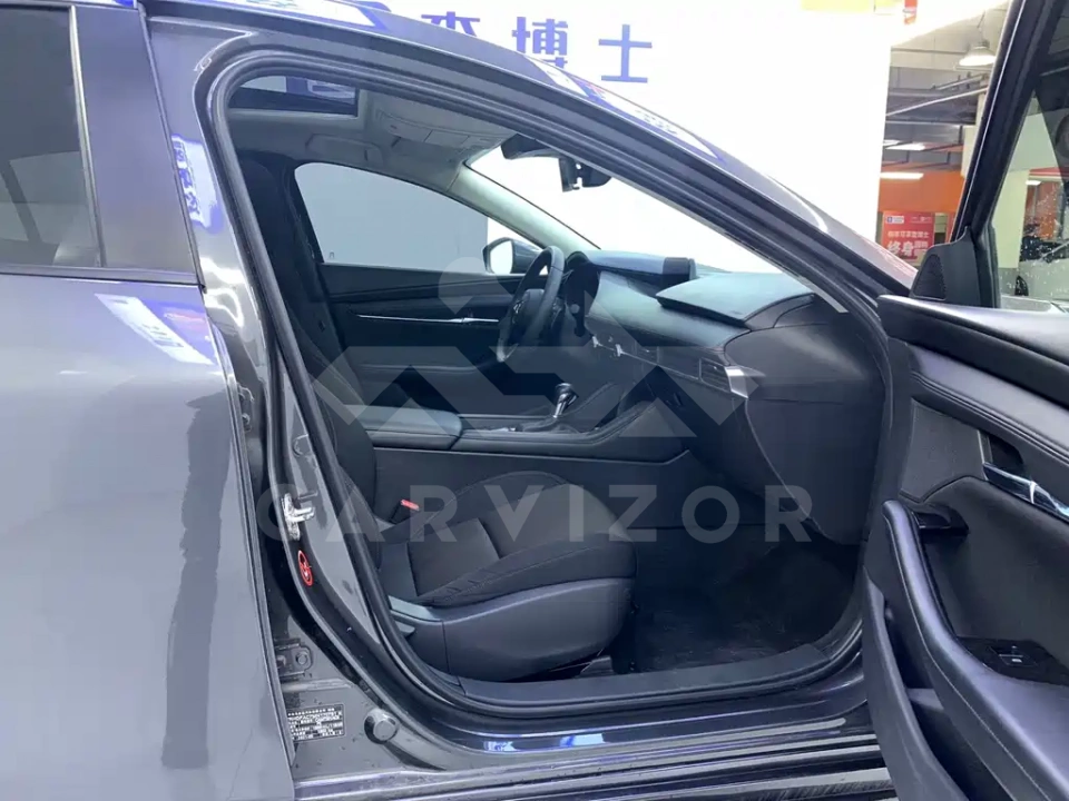 Mazda 3 Axela