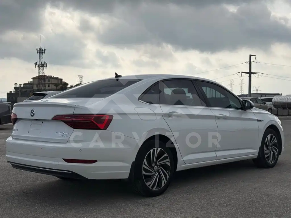 Volkswagen Sagitar
