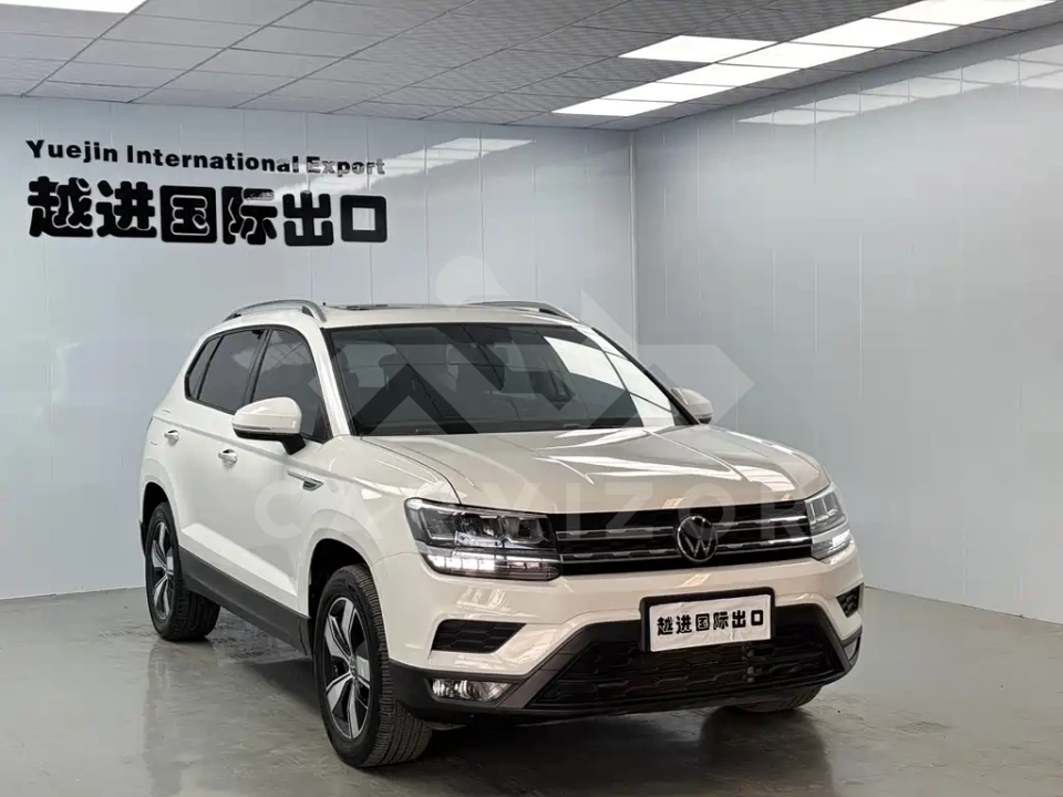 Volkswagen Tharu