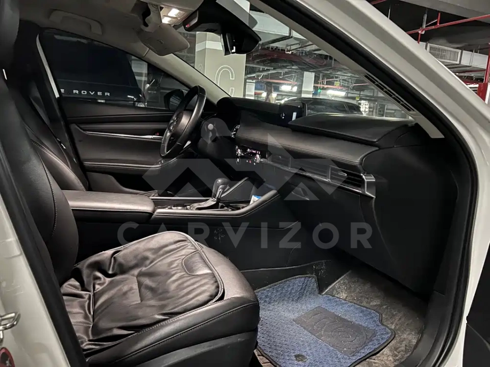 Mazda 3 Axela