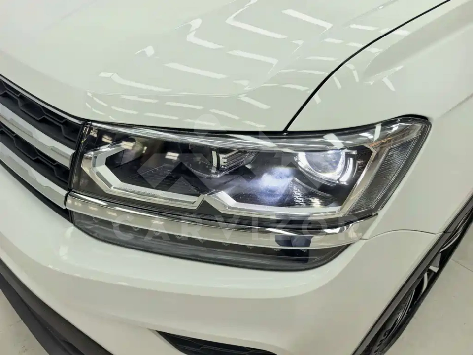 Volkswagen Tharu