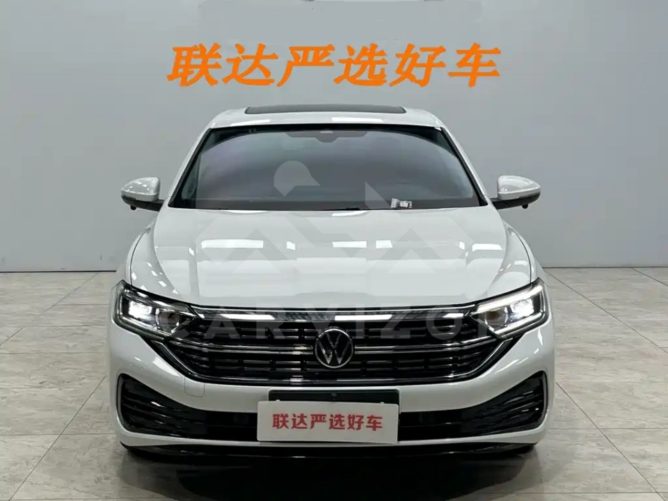 Volkswagen Sagitar