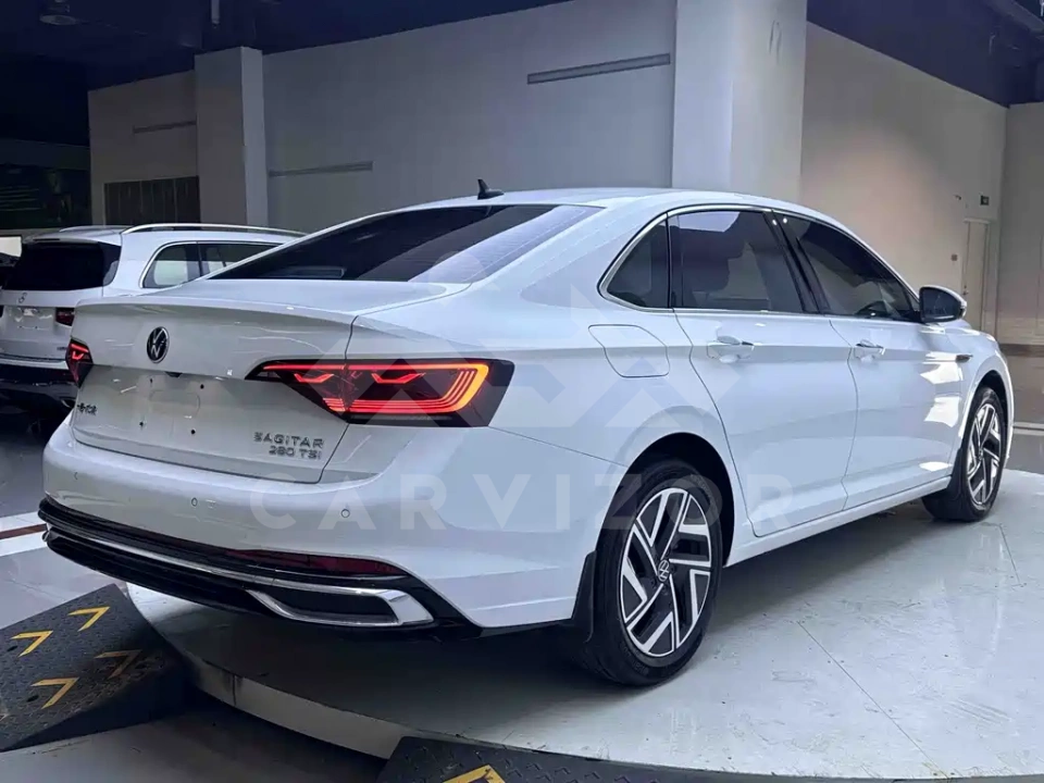 Volkswagen Sagitar