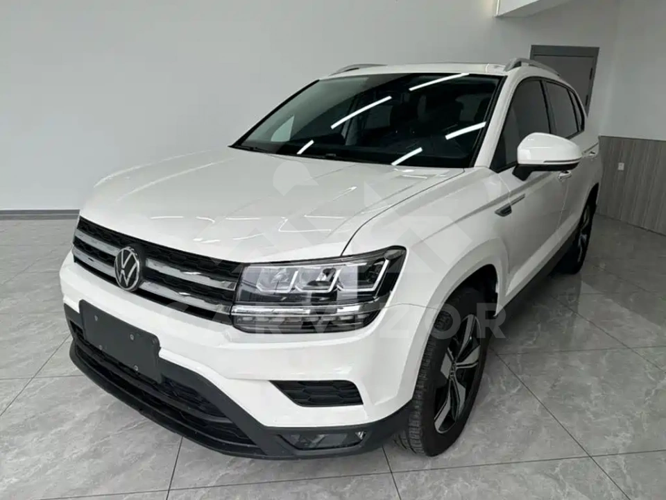 Volkswagen Tharu
