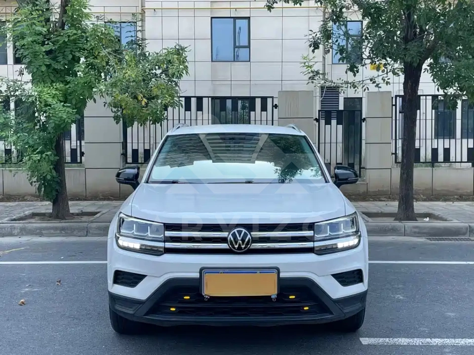 Volkswagen Tharu
