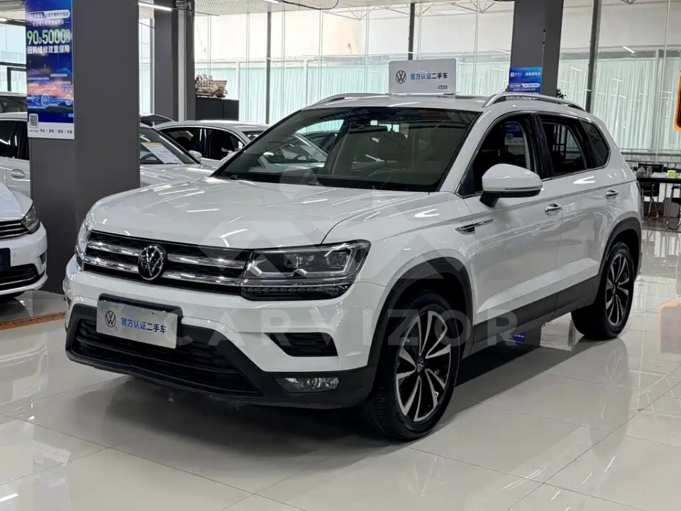 Volkswagen Tharu