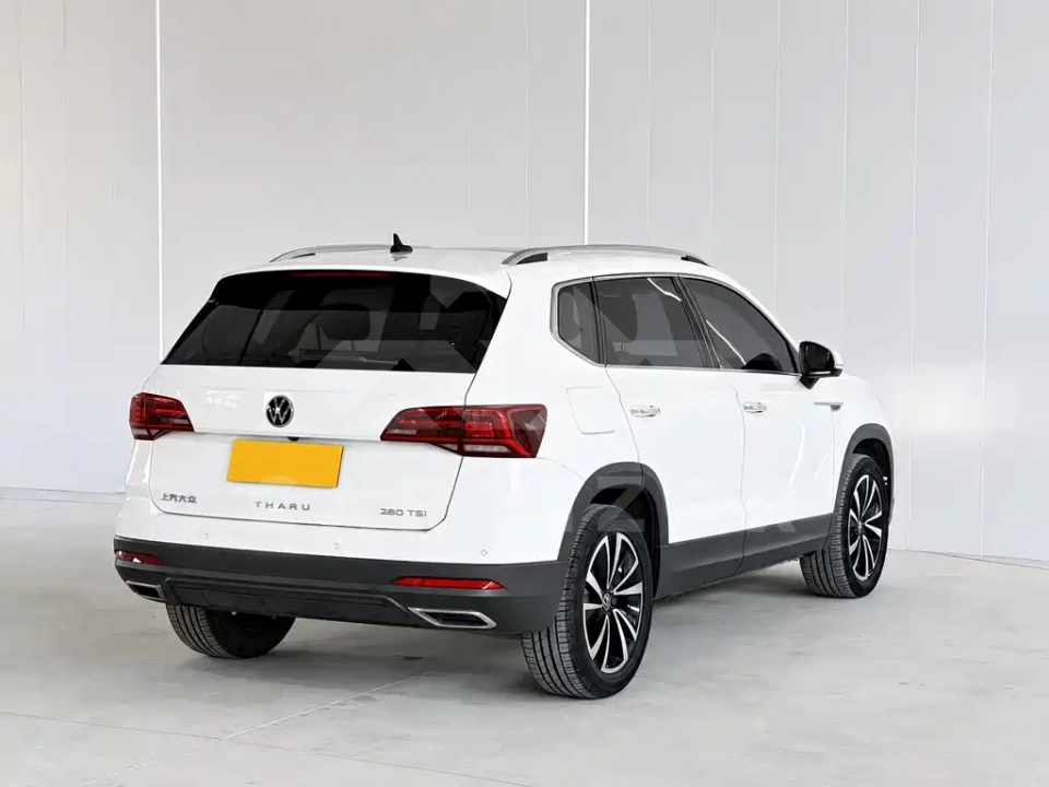 Volkswagen Tharu