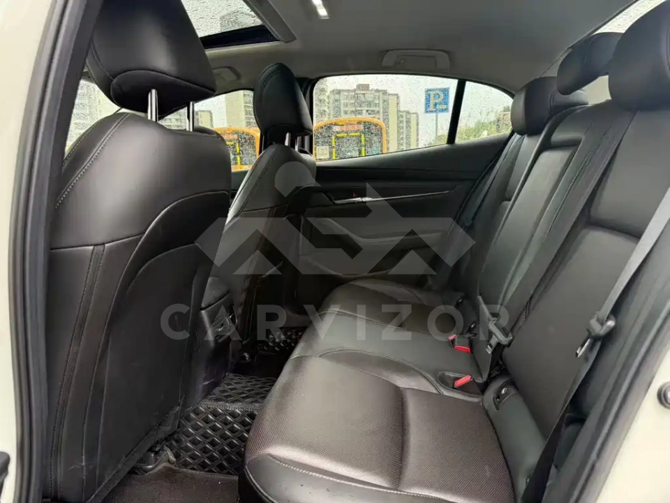 Mazda 3 Axela