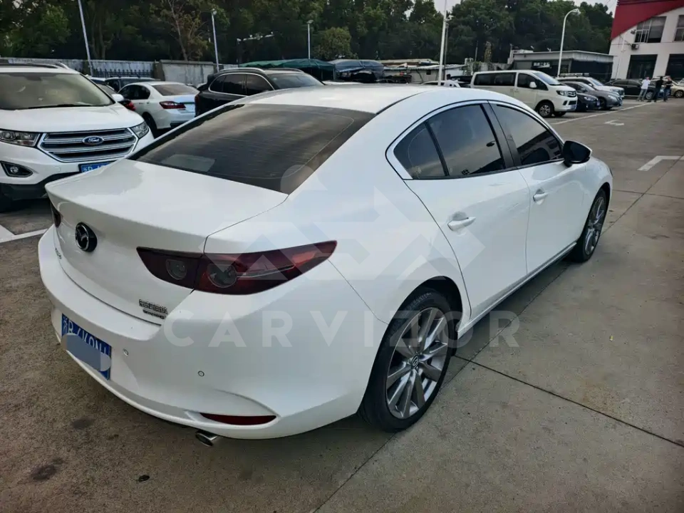 Mazda 3 Axela