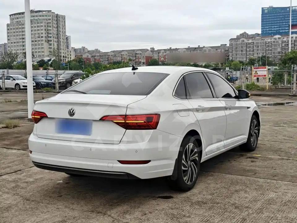 Volkswagen Sagitar