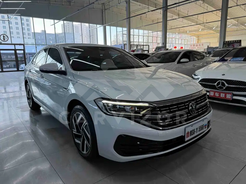 Volkswagen Sagitar