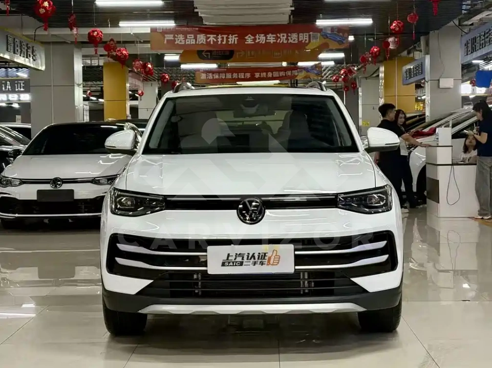 Volkswagen Tharu