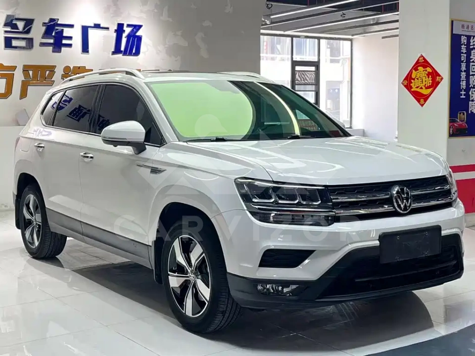 Volkswagen Tharu