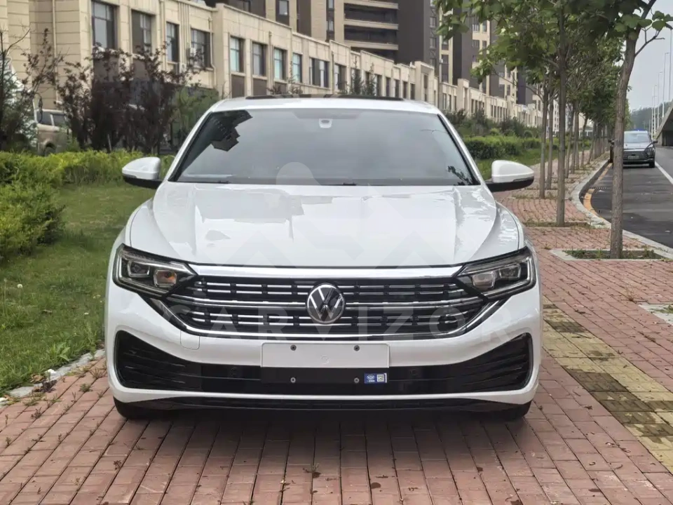 Volkswagen Sagitar