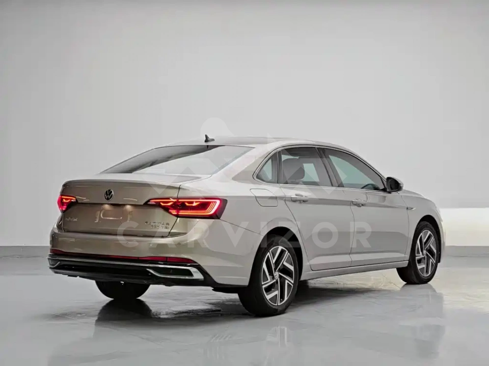 Volkswagen Sagitar