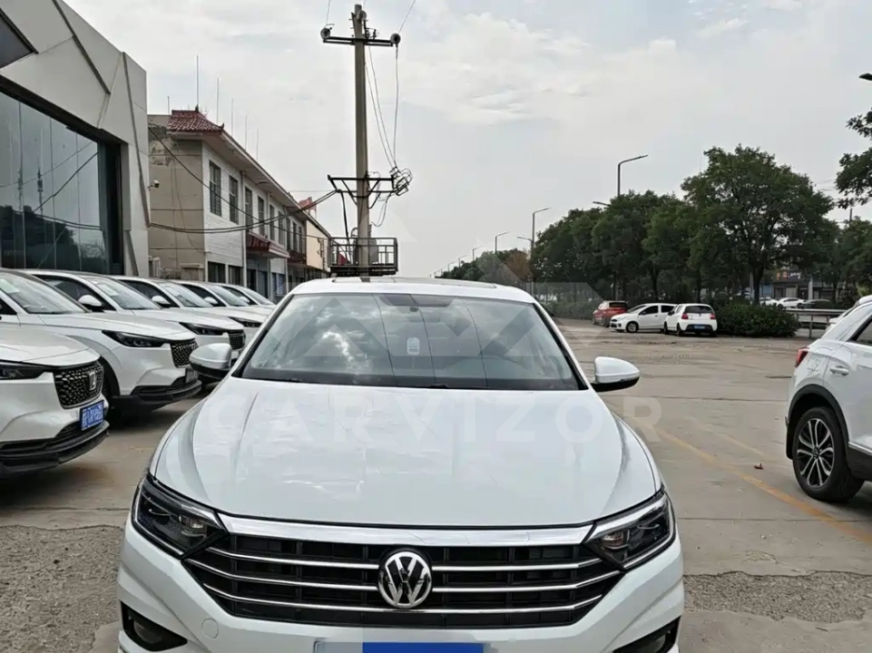 Volkswagen Sagitar