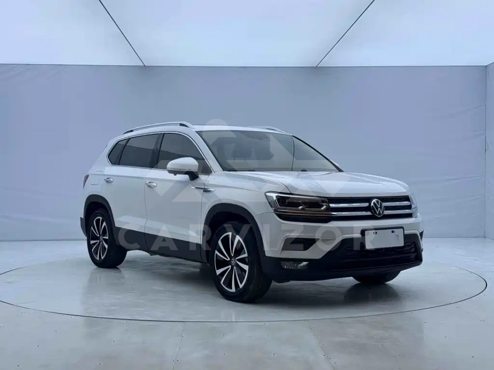 Volkswagen Tharu