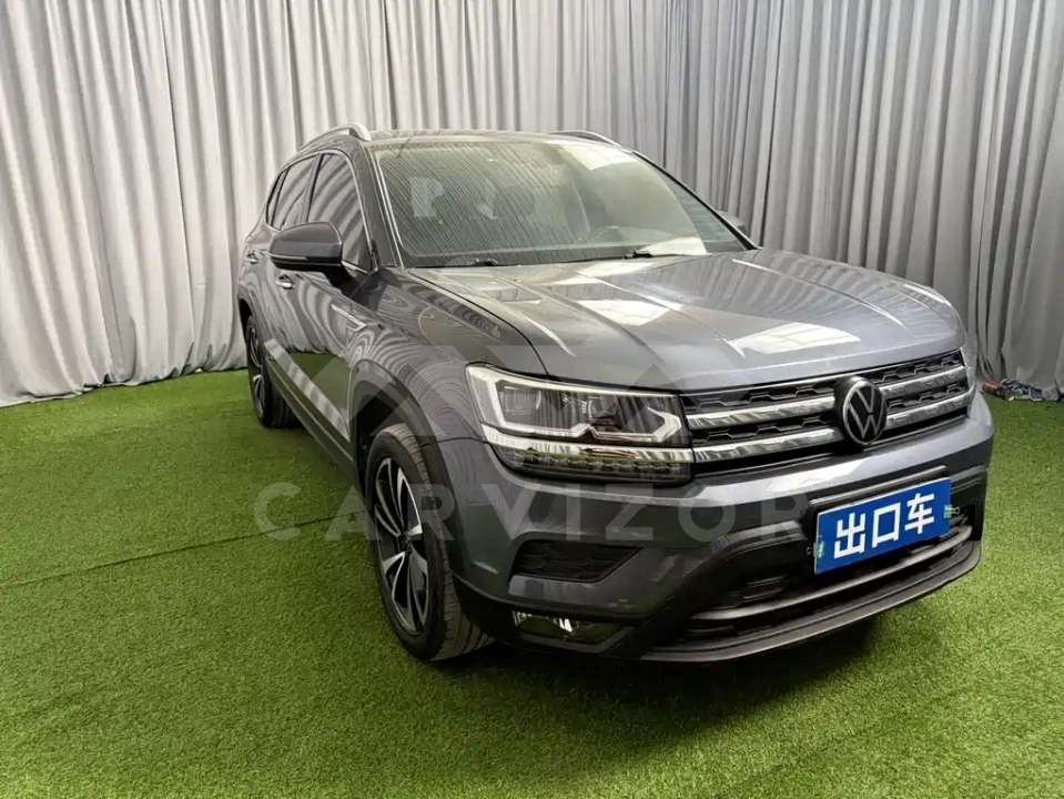 Volkswagen Tharu