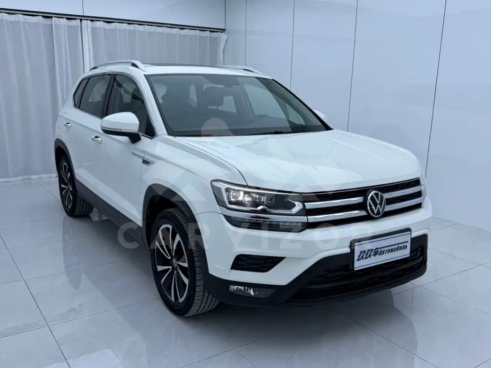 Volkswagen Tharu