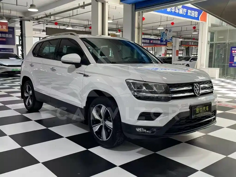 Volkswagen Tharu