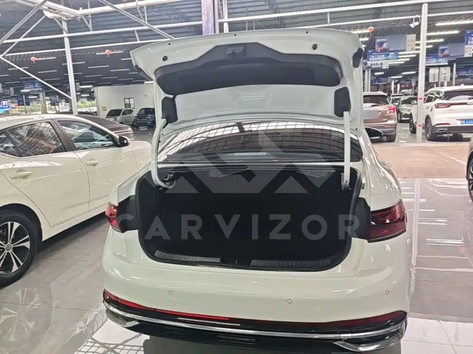 Volkswagen Sagitar