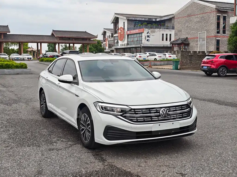 Volkswagen Sagitar