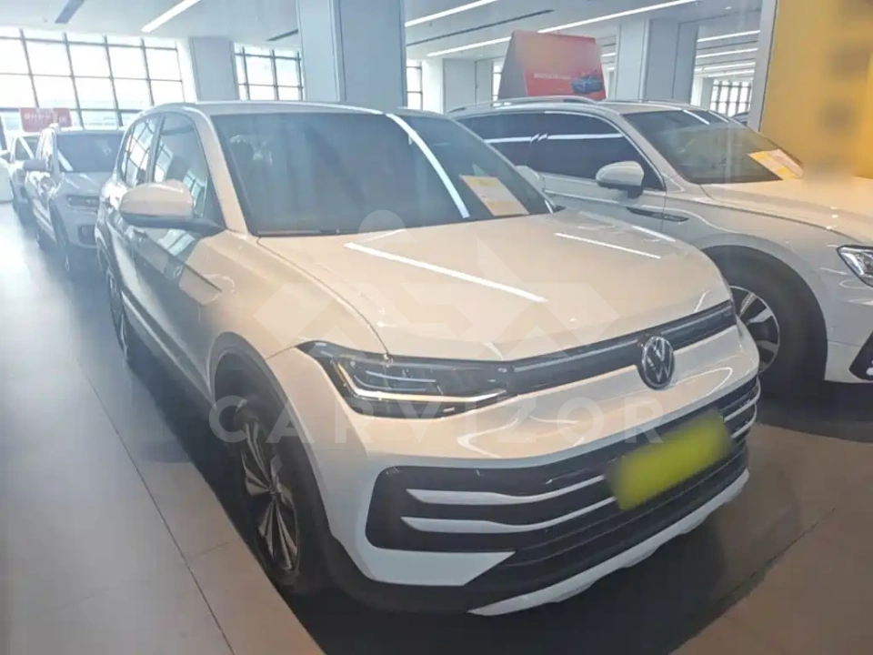 Volkswagen Tharu