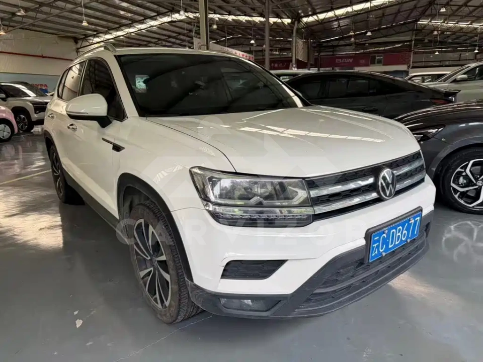 Volkswagen Tharu
