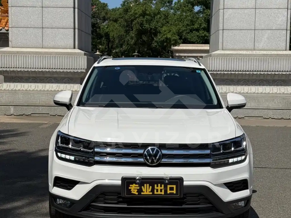Volkswagen Tharu