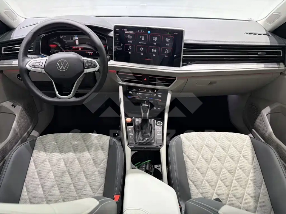 Volkswagen Sagitar