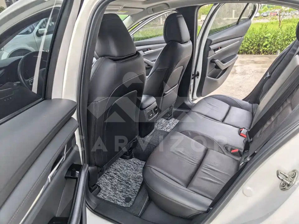 Mazda 3 Axela