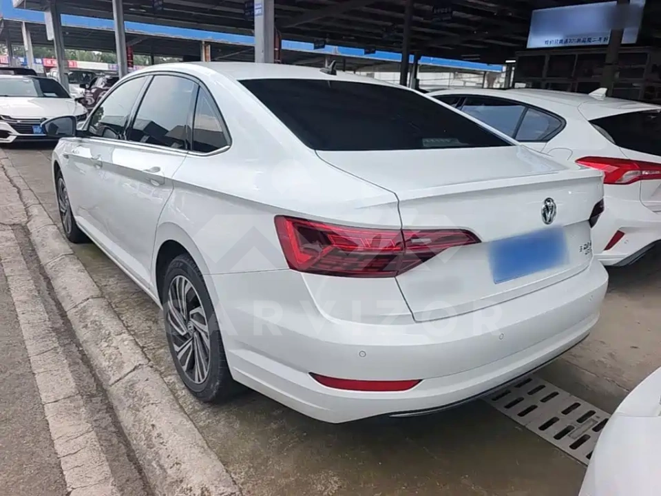 Volkswagen Sagitar