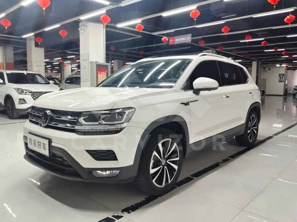Volkswagen Tharu
