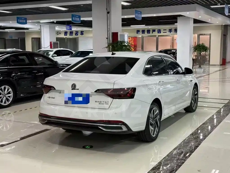 Volkswagen Sagitar