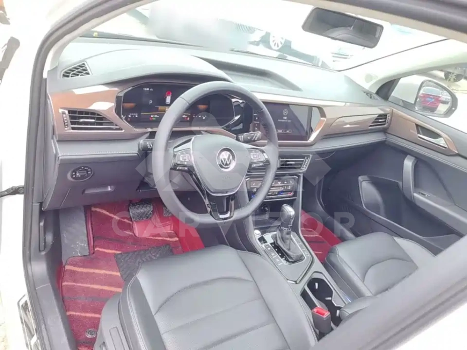 Volkswagen Tharu