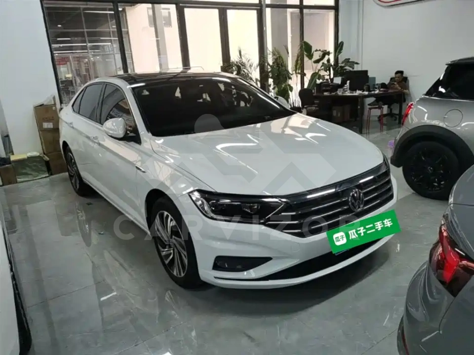 Volkswagen Sagitar
