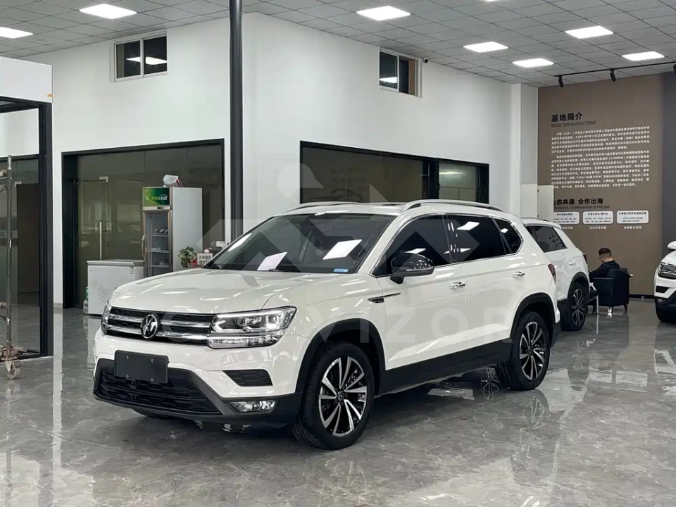 Volkswagen Tharu