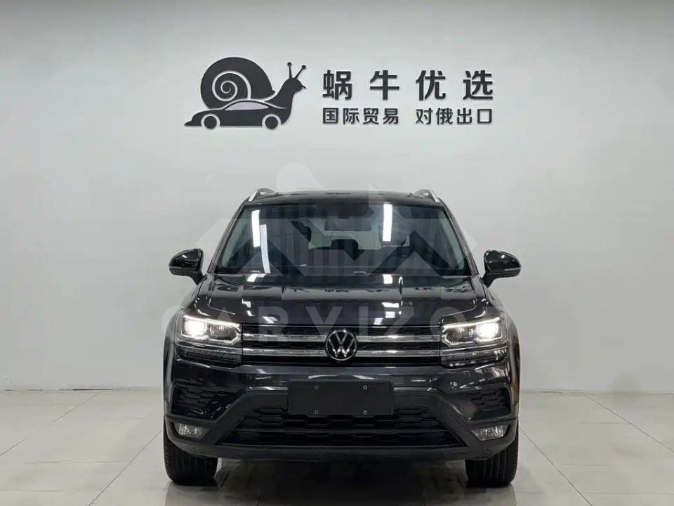 Volkswagen Tharu