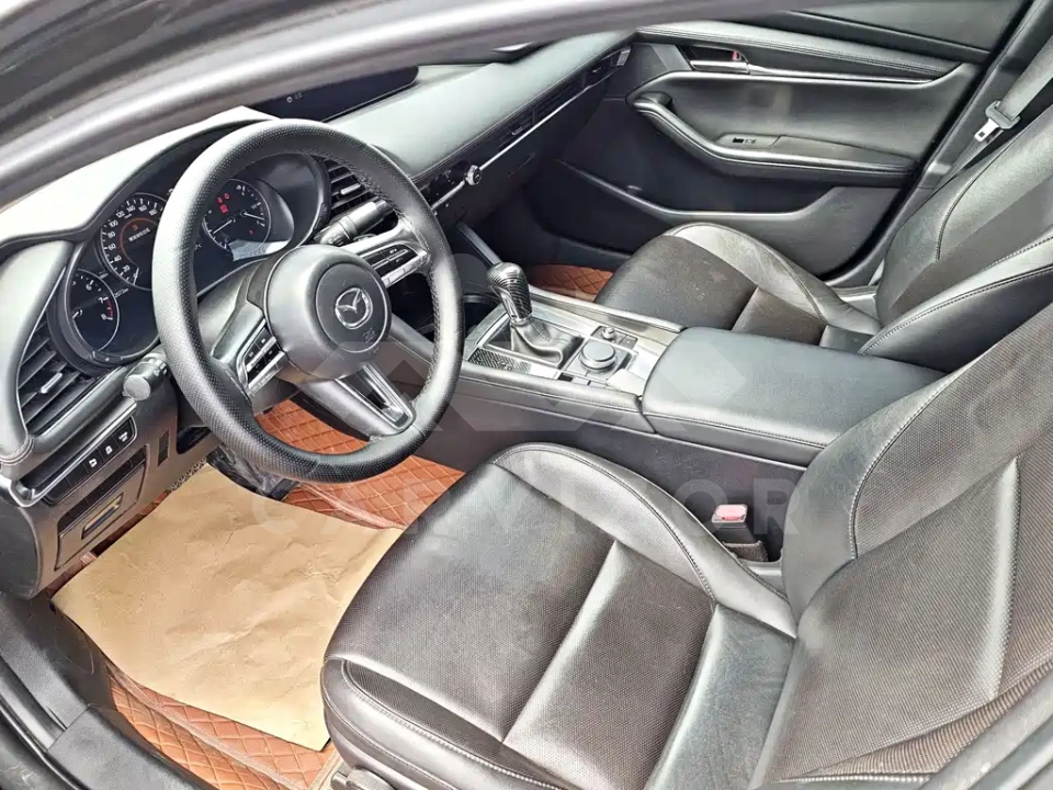 Mazda 3 Axela