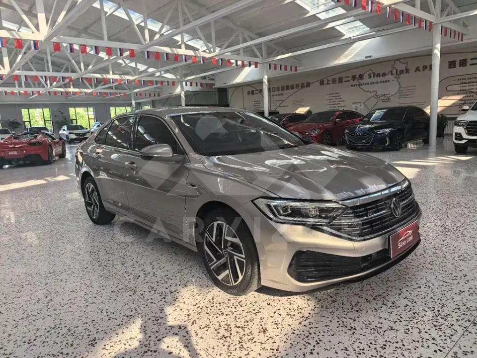 Volkswagen Sagitar