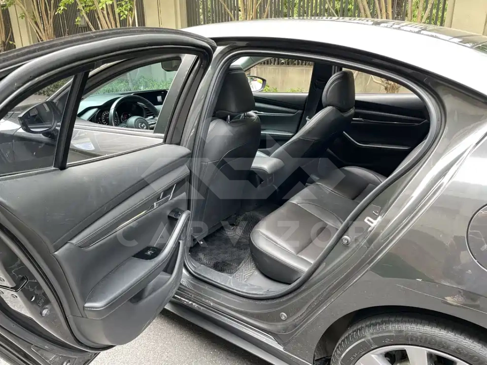 Mazda 3 Axela