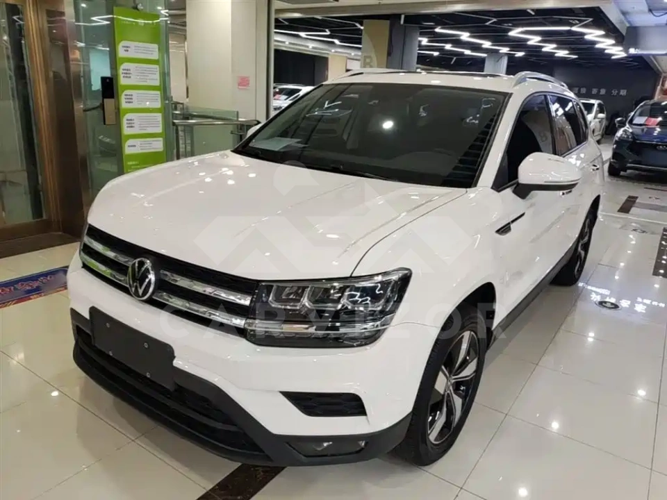 Volkswagen Tharu