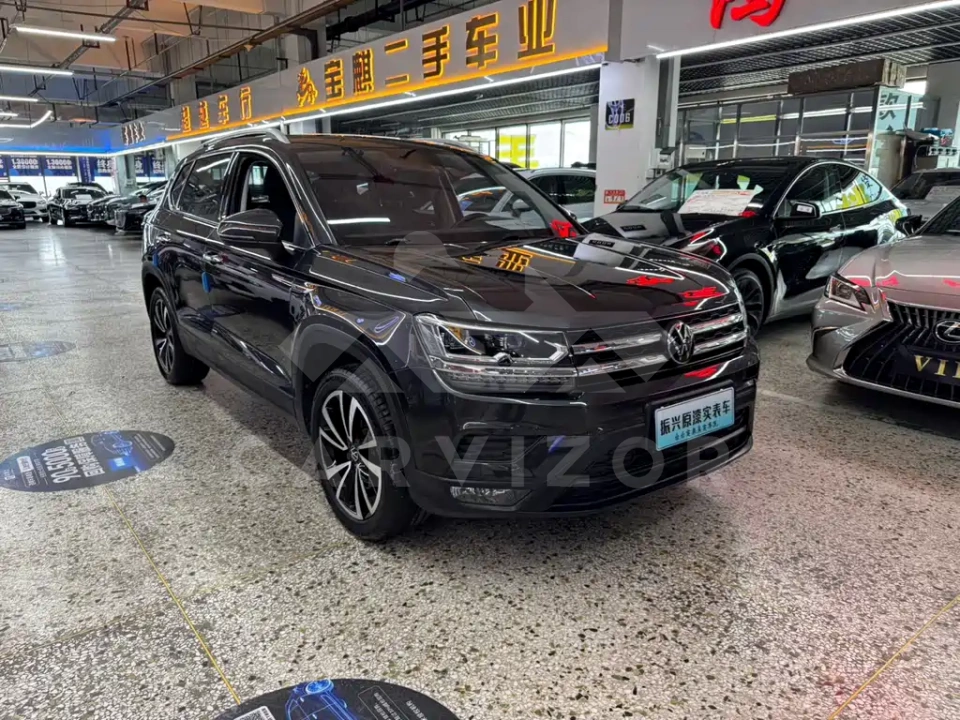Volkswagen Tharu