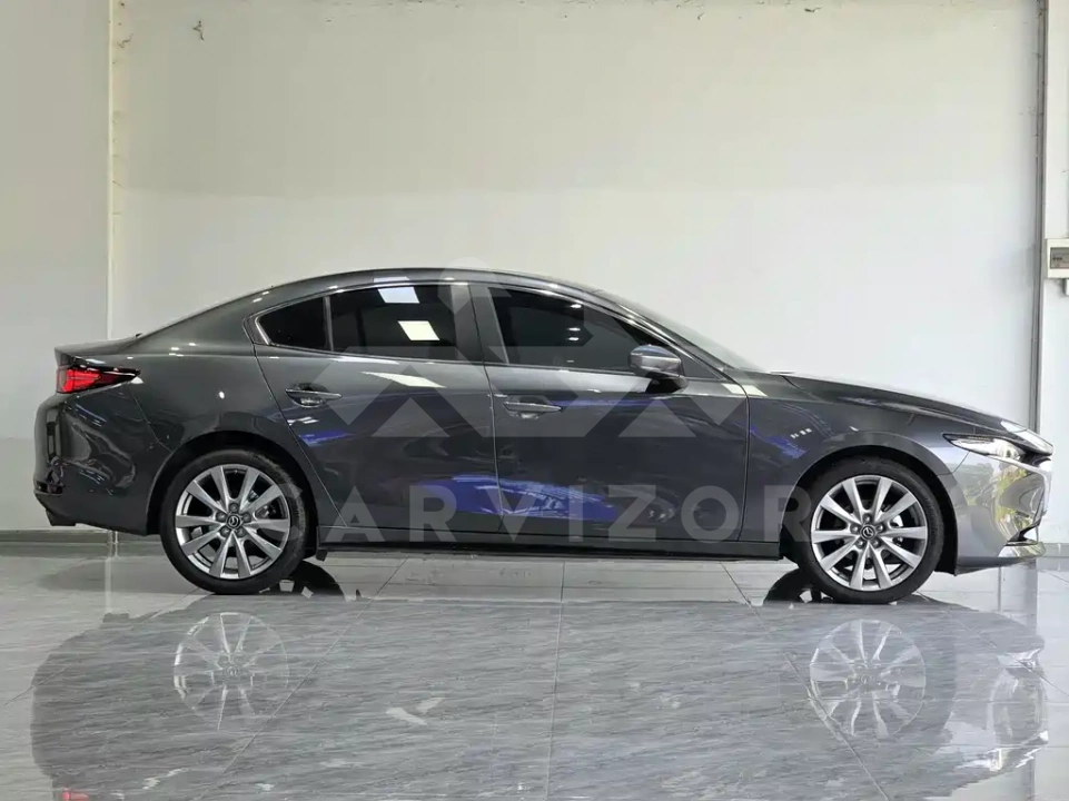 Mazda 3 Axela