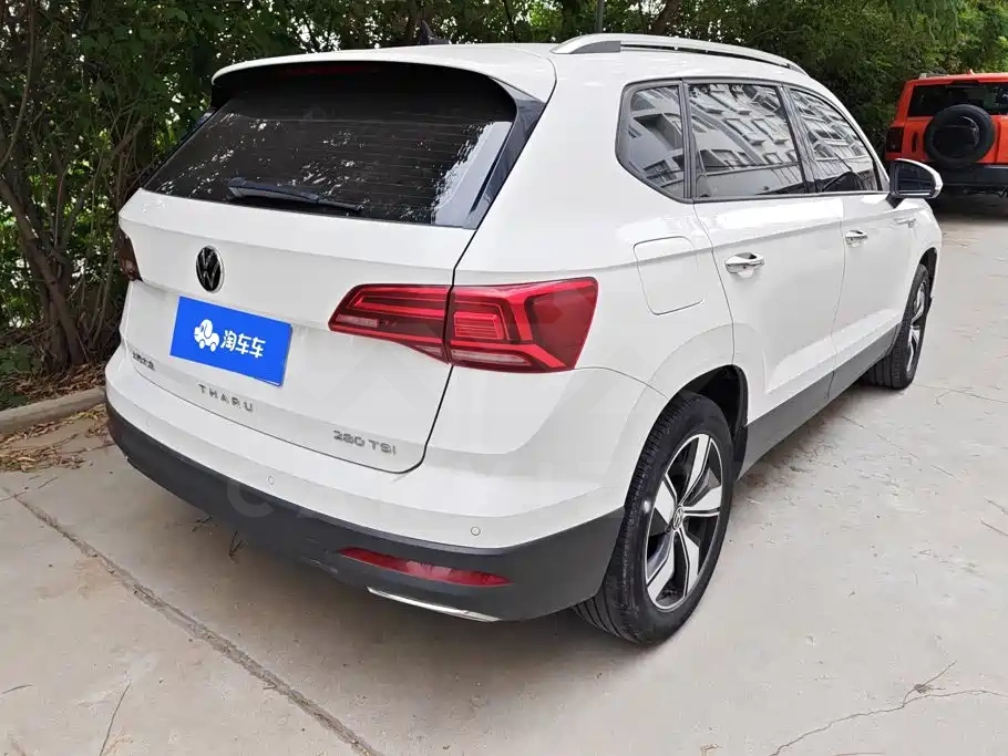 Volkswagen Tharu