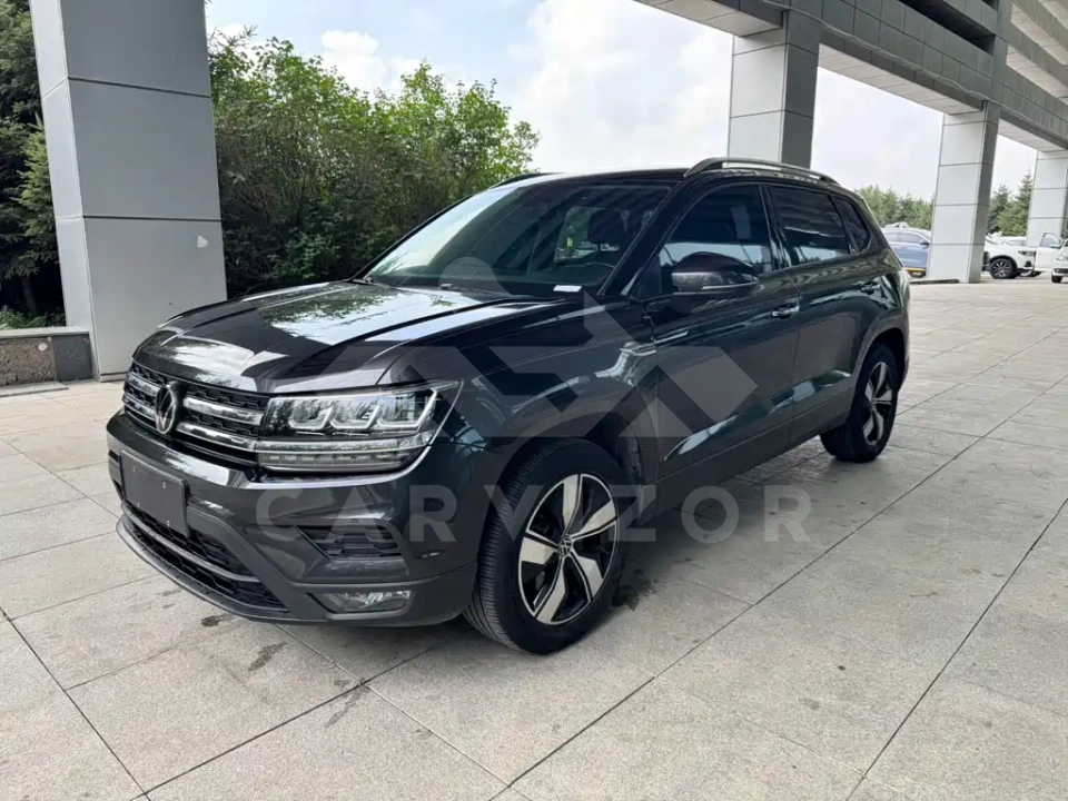 Volkswagen Tharu