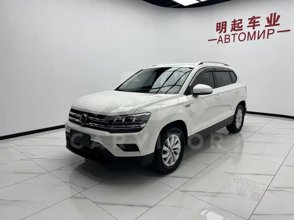 Volkswagen Tharu