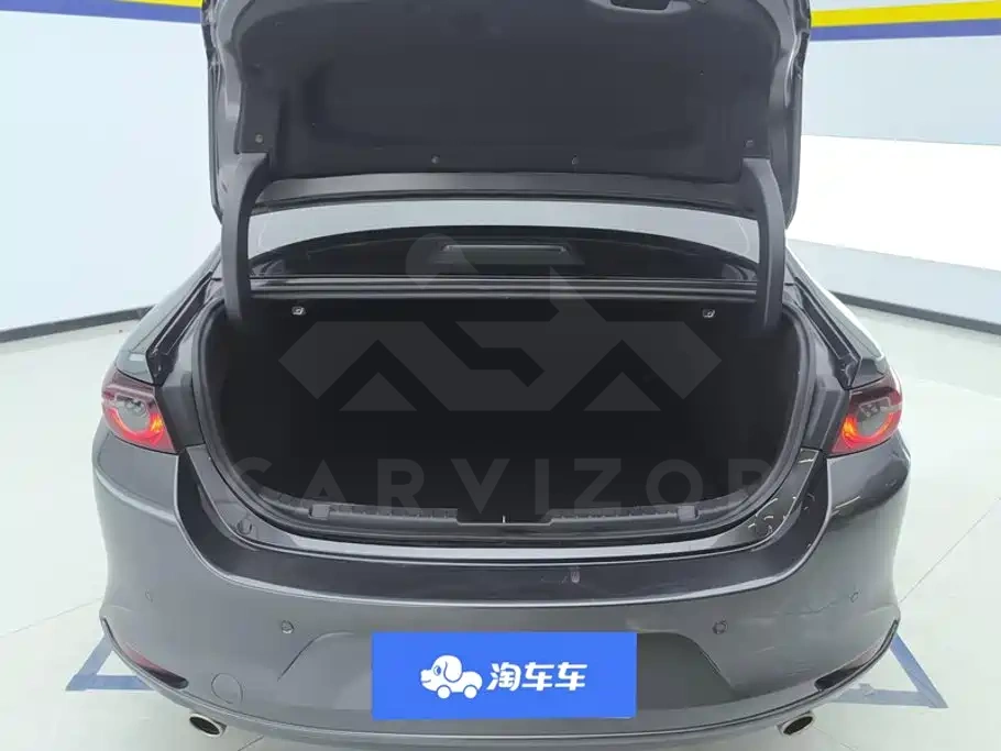 Mazda 3 Axela