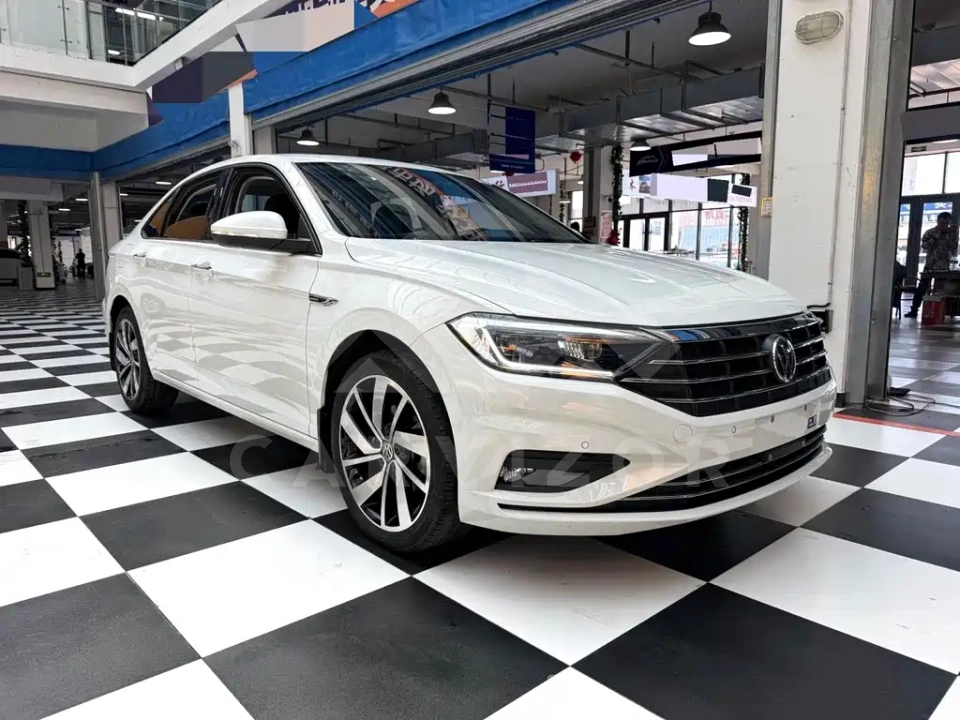 Volkswagen Sagitar
